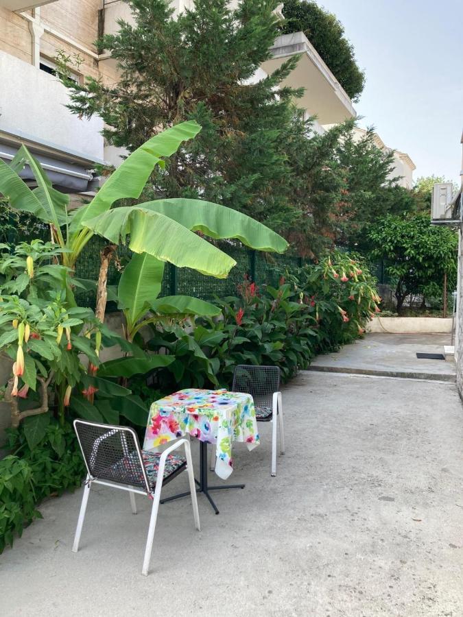 Aida Apartments And Rooms For Couples And Families Free Parking ドゥブロブニク エクステリア 写真