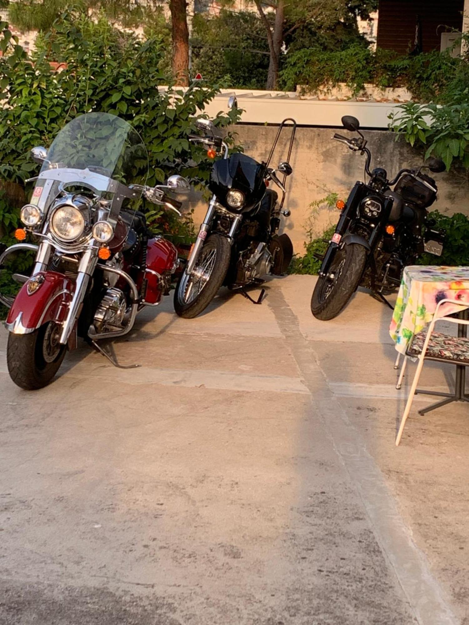 Aida Apartments And Rooms For Couples And Families Free Parking ドゥブロブニク エクステリア 写真